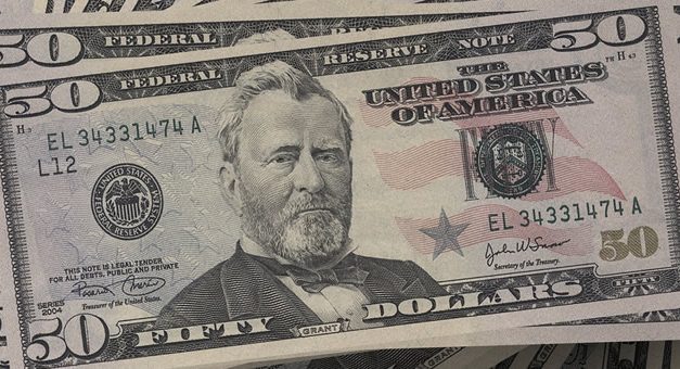 Economistas proyectan una cotización del dólar a $15,90 para fin de año