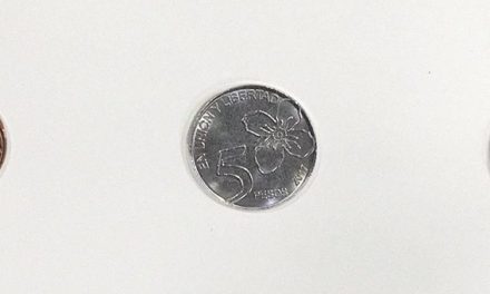 Nuevas monedas de 1 y 5 pesos  hoy entraron en circulación