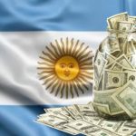 El ingreso en dólares de las familias argentinas cayeron 81% en los últimos 10 años